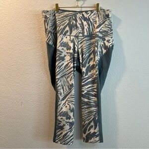Women’s new Adidas green patterned prime green aero ready leggings size 3X